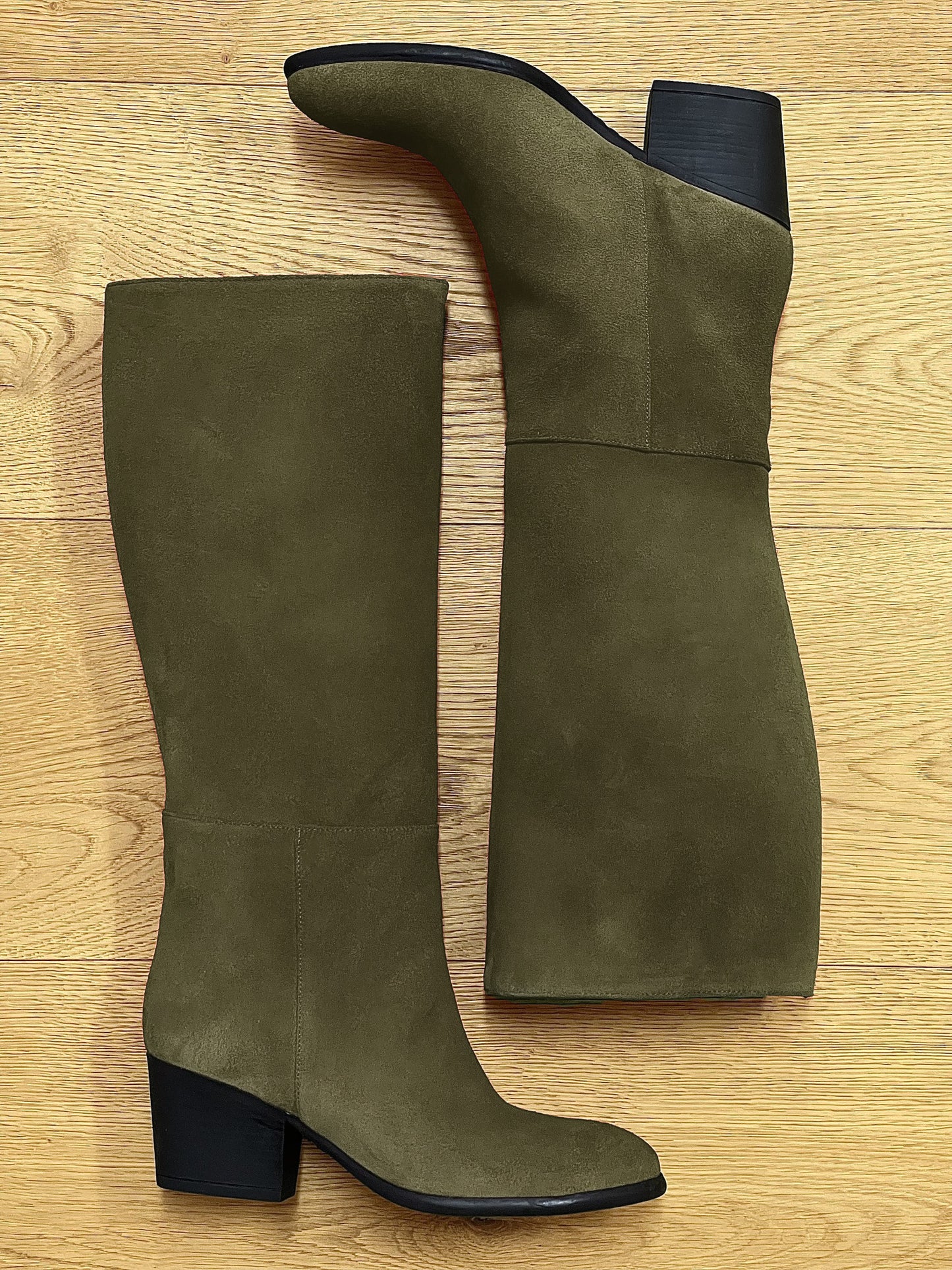 KINE SUEDE KAKI
