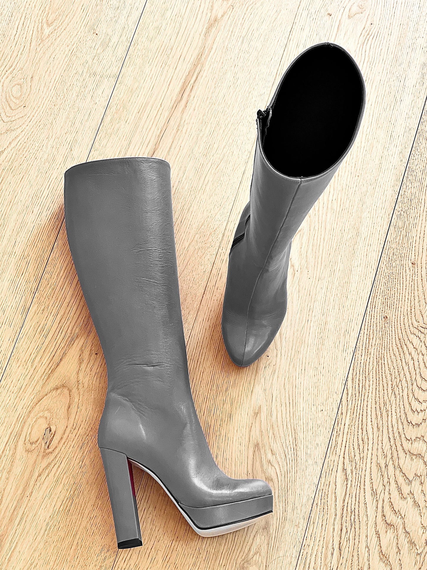 SAVANNAH LEATHER GREY