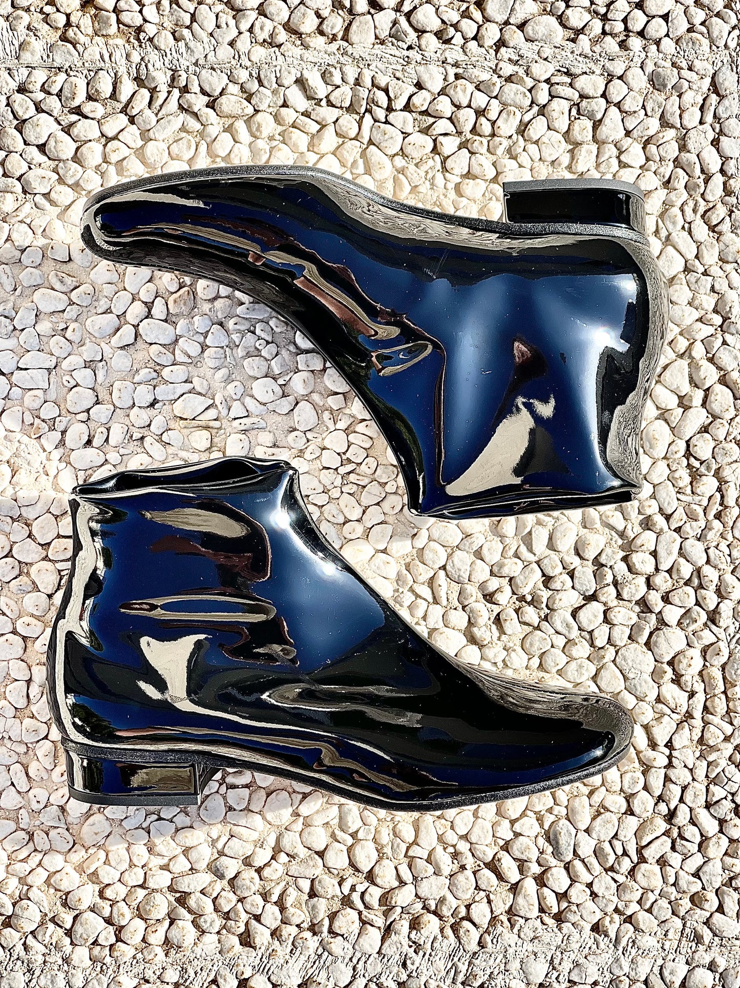 CALVIN NOIR CUIR VERNI