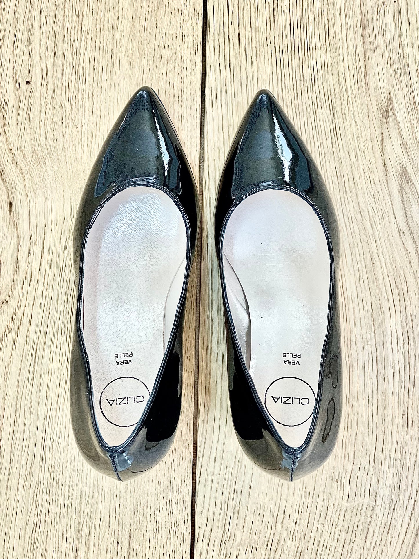 MALU NOIR CUIR VERNI