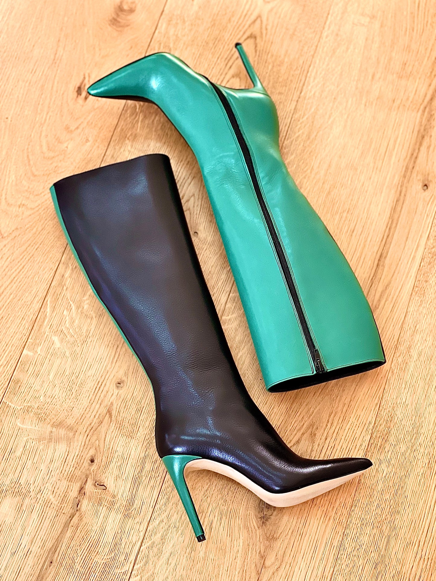 KELLY LEATHER NOIR/VERT
