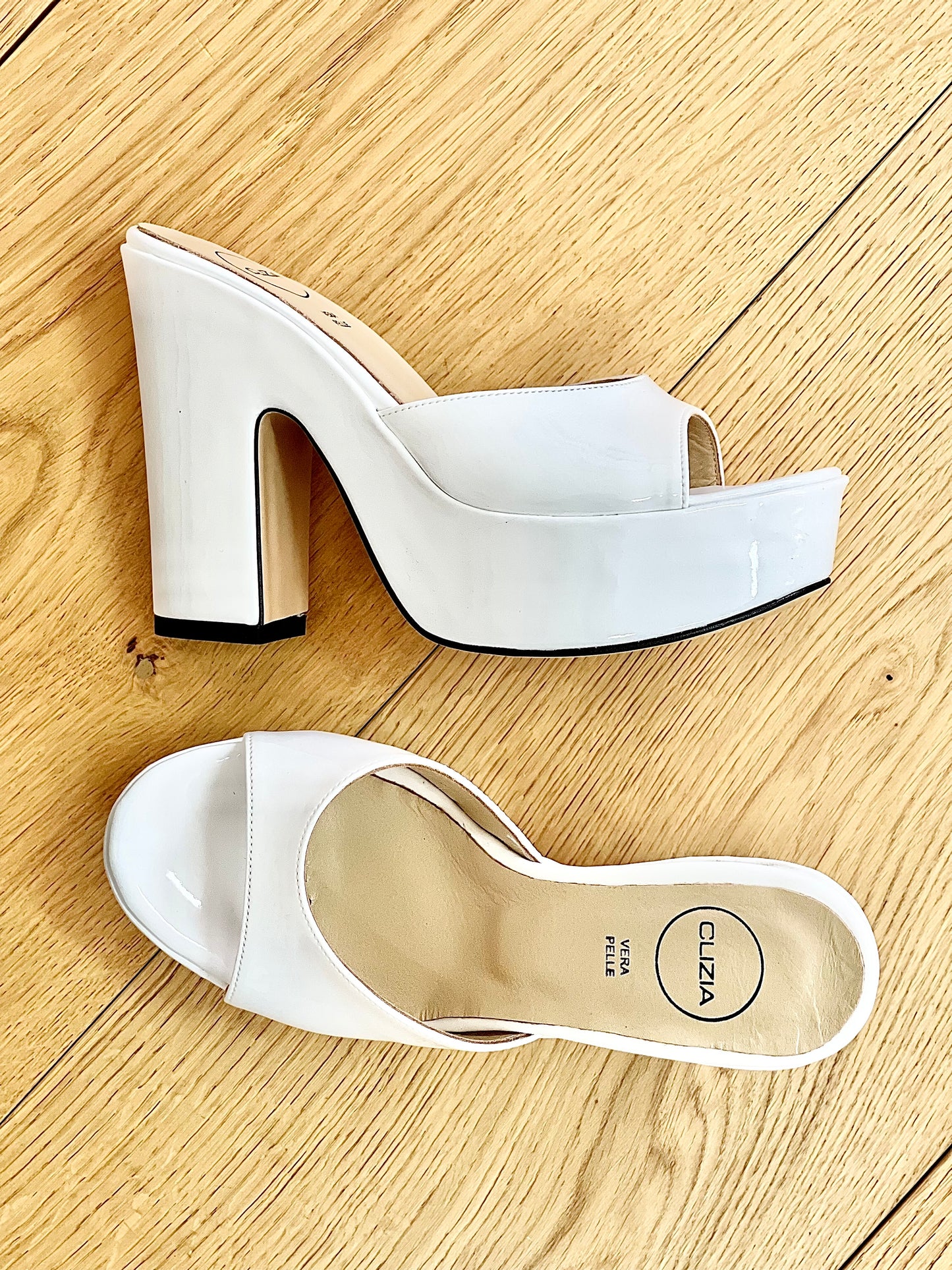 PEINTURE BLANCHE LIPSEY