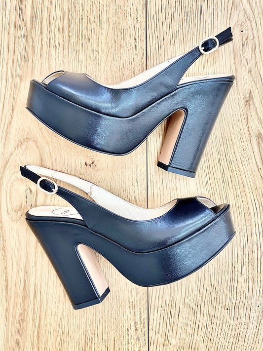 HELLEN LEATHER BLACK