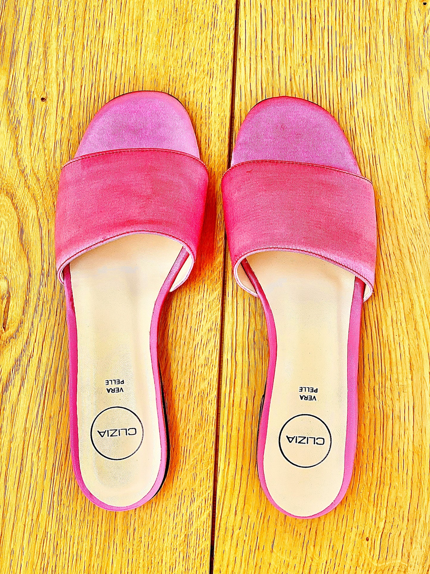 MANHATTAN SATIN FUCHSIA