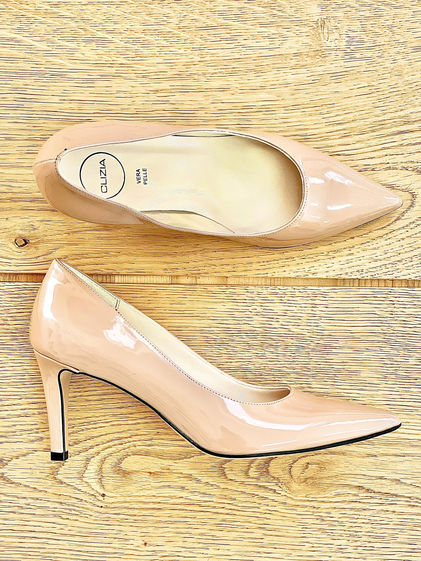 ISA NUDE PATENT LEATHER
