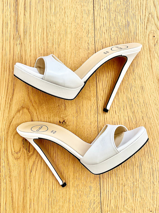 PRISCILLA LEATHER WHITE