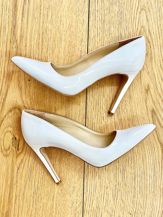 NOEUD EN CUIR VERNI BLANC