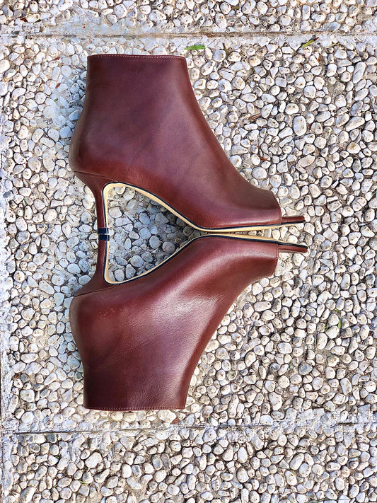 AFRICA BROWN LEATHER