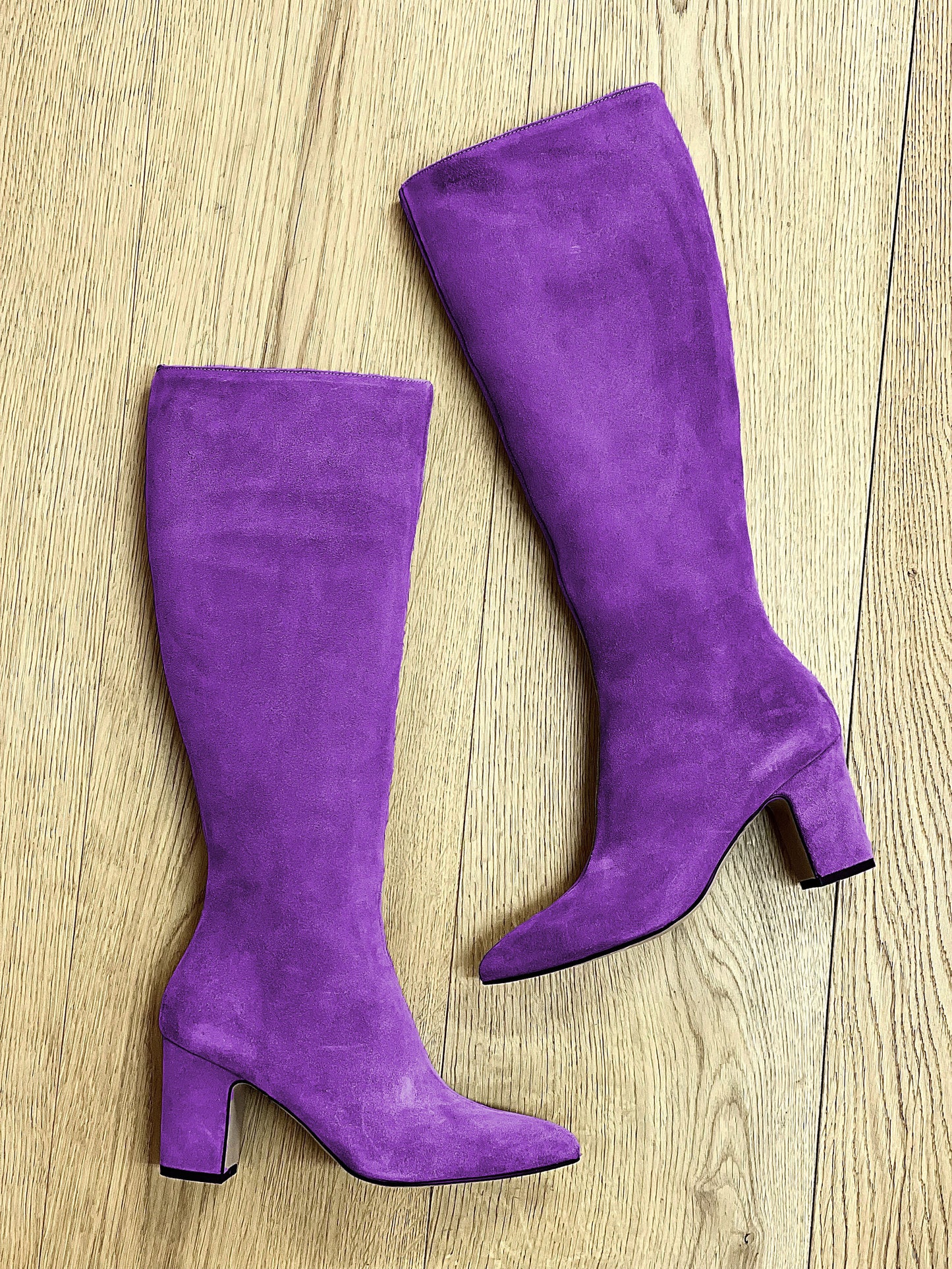 MARK PURPLE SUEDE