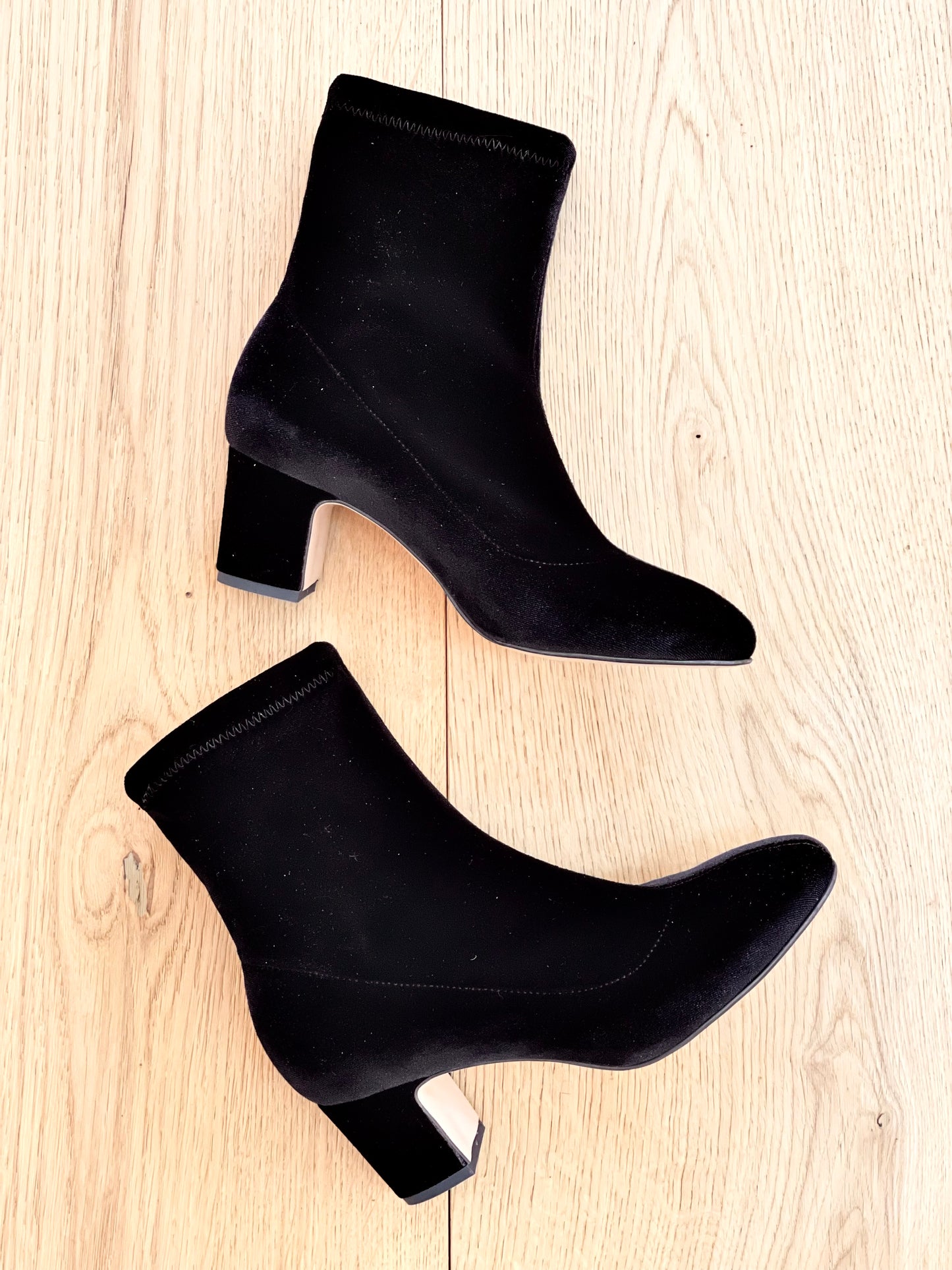 GÉNÉRATION VELOURS NOIR