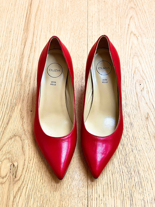 CUIR DE DANSE ROUGE