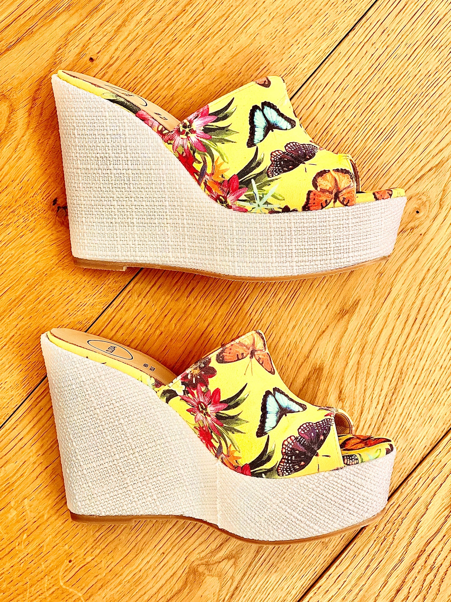 MIAMI BUTTERFLY YELLOW