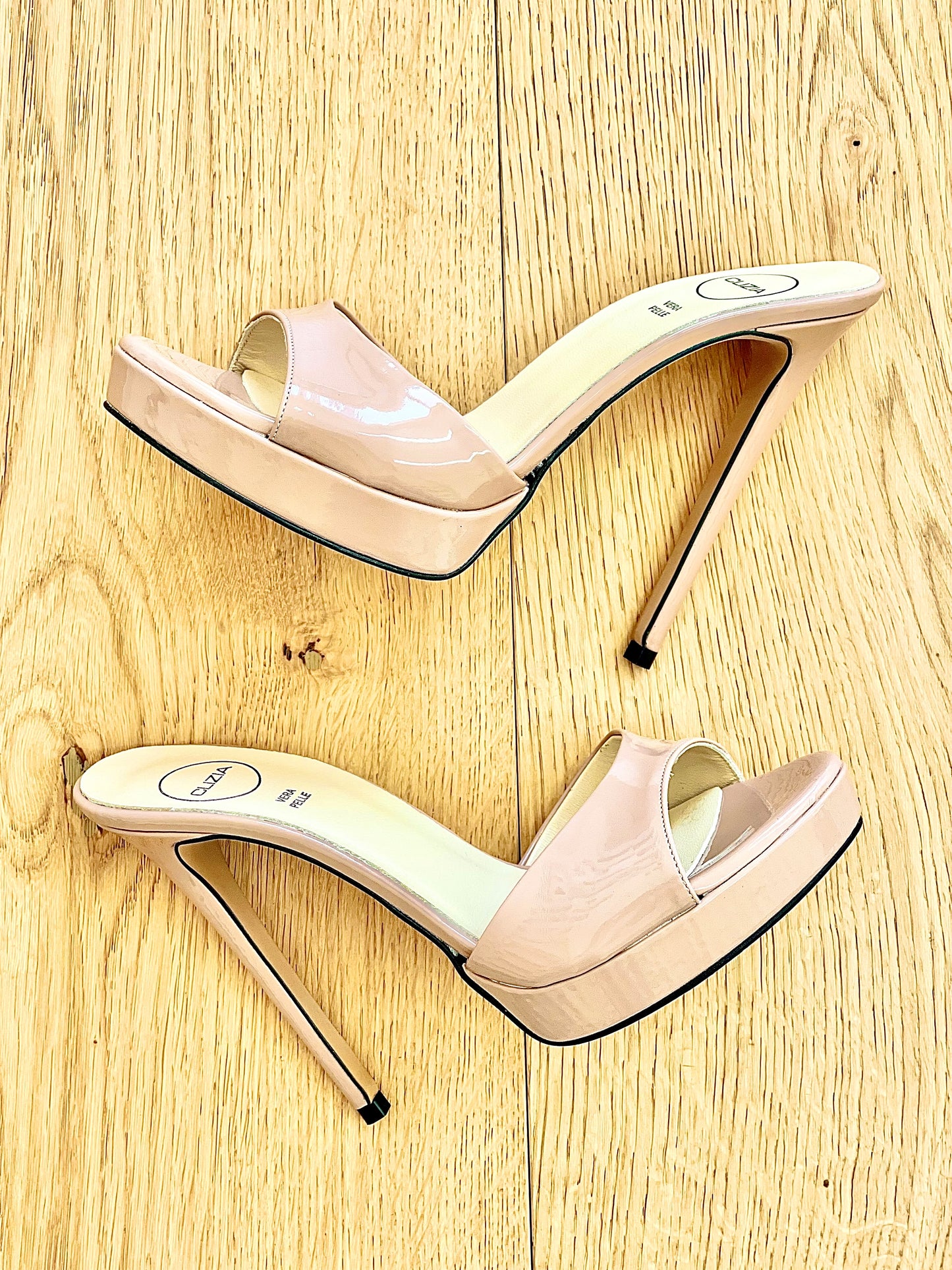 PRISCILLA NUDE PATENT LEATHER