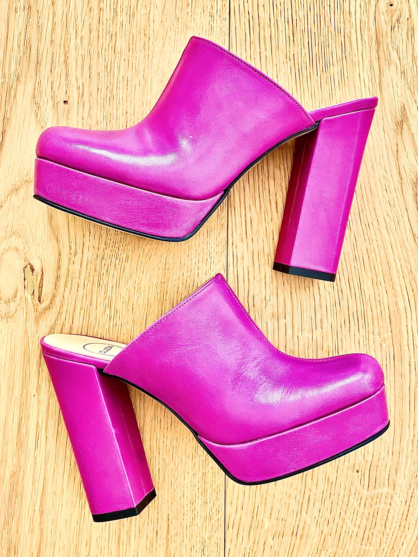 ELVIRA CUIR FUCHSIA