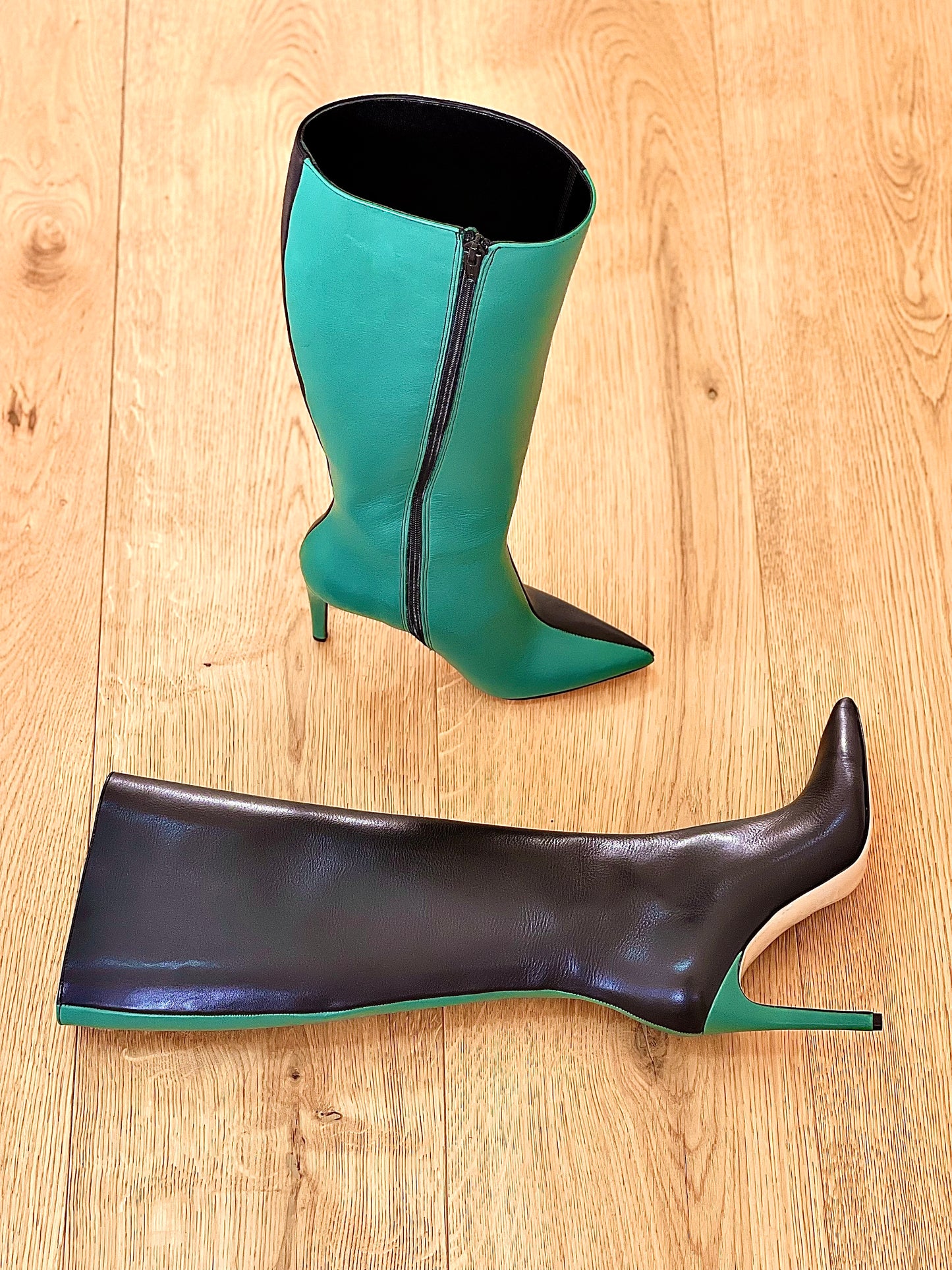 KELLY LEATHER NOIR/VERT