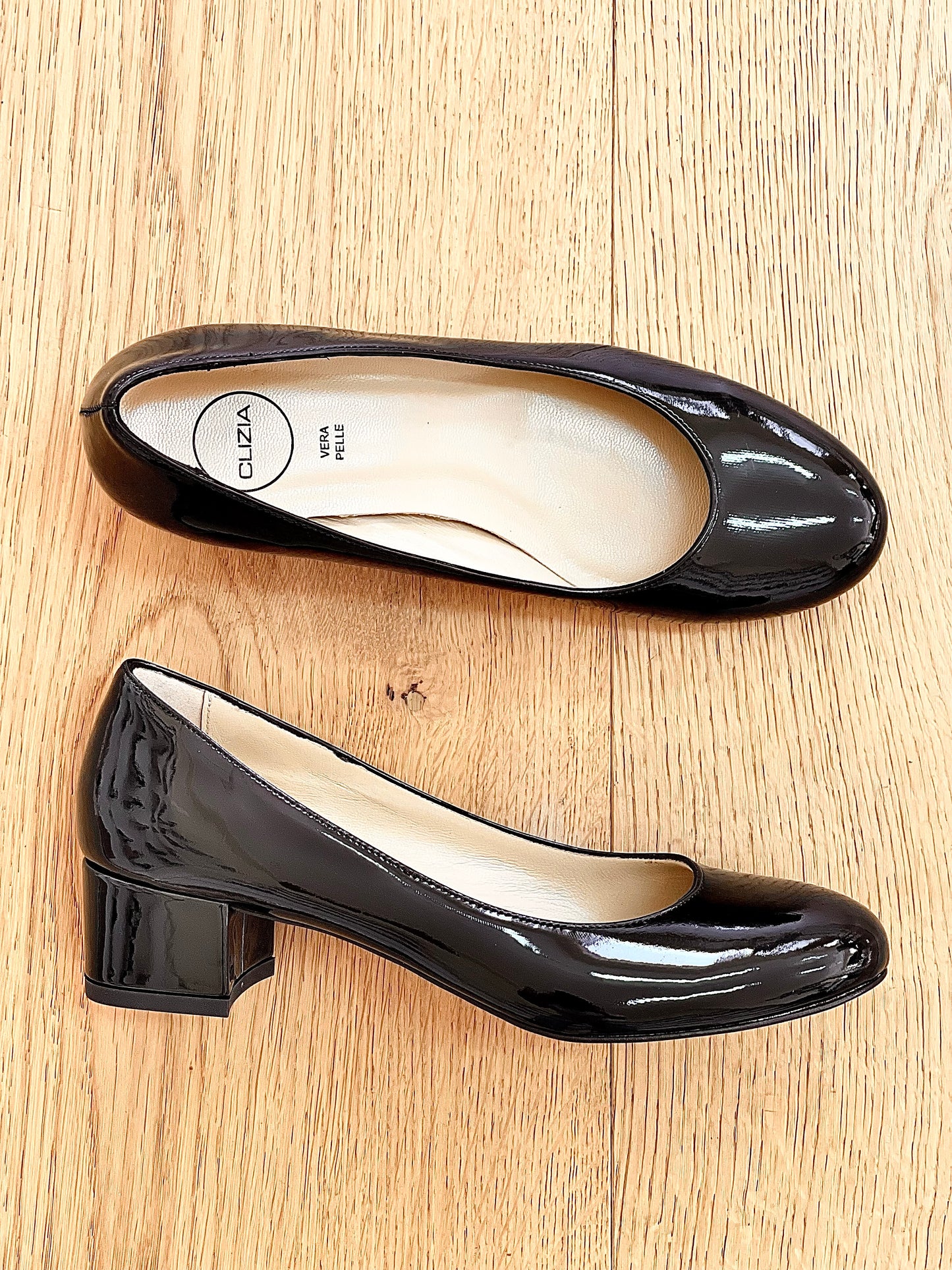 TAYLOR NOIR CUIR VERNI