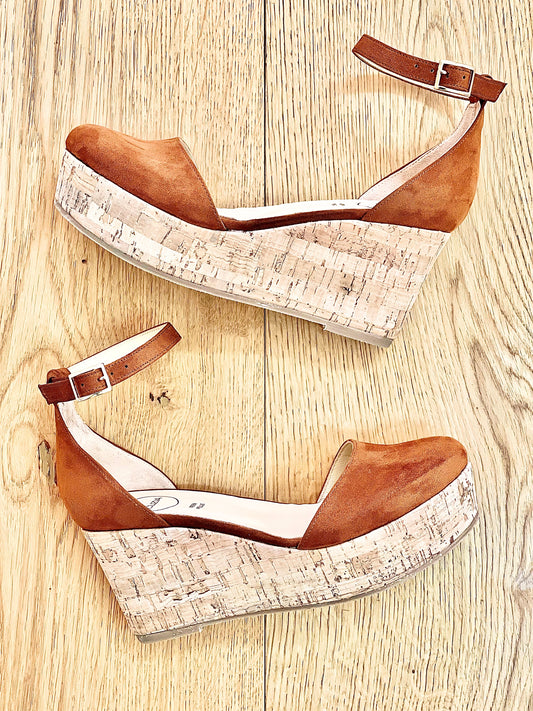 CUIR SUÉDÉ MANILLE