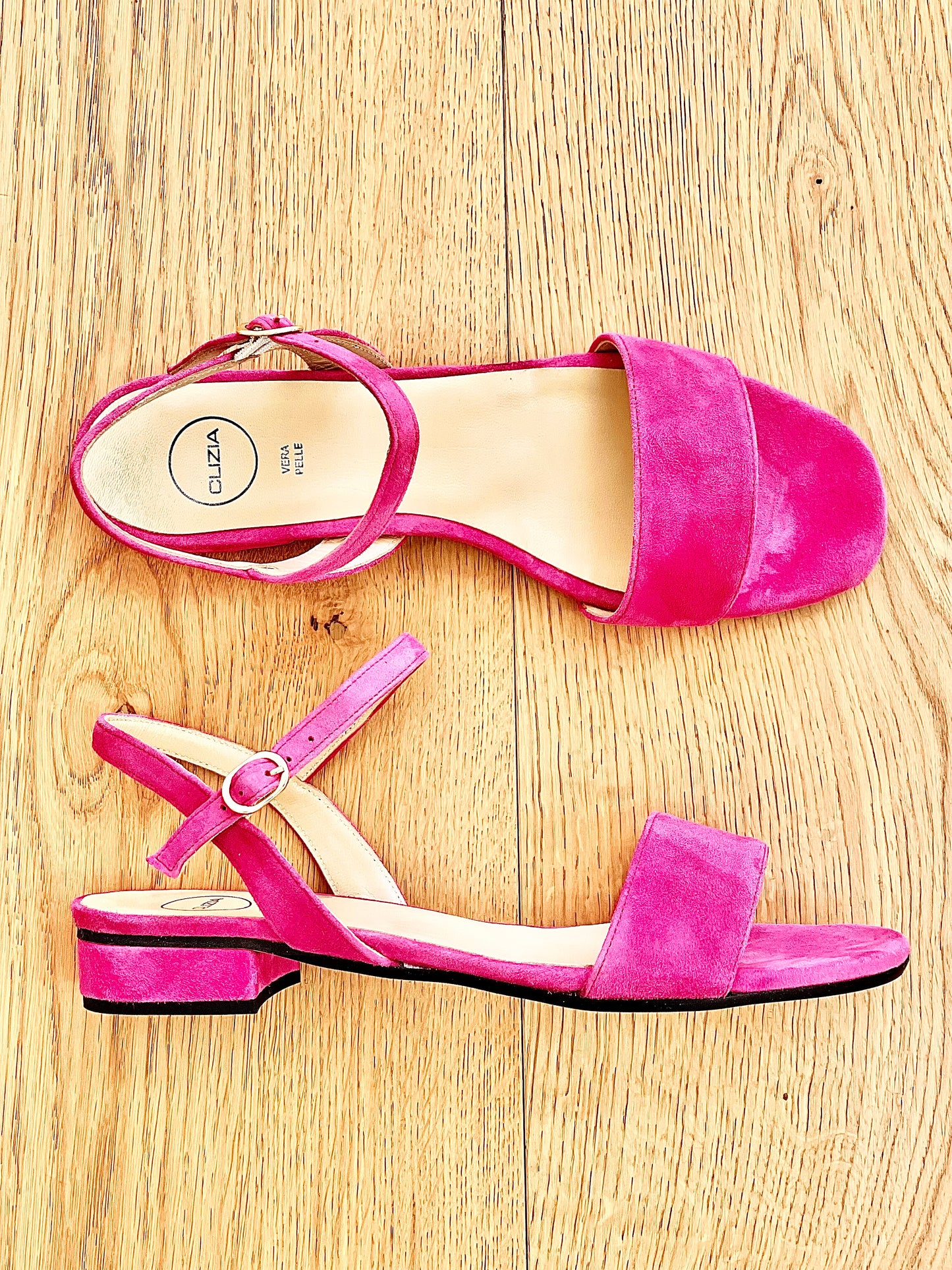 BROOK SUEDE FUCHSIA