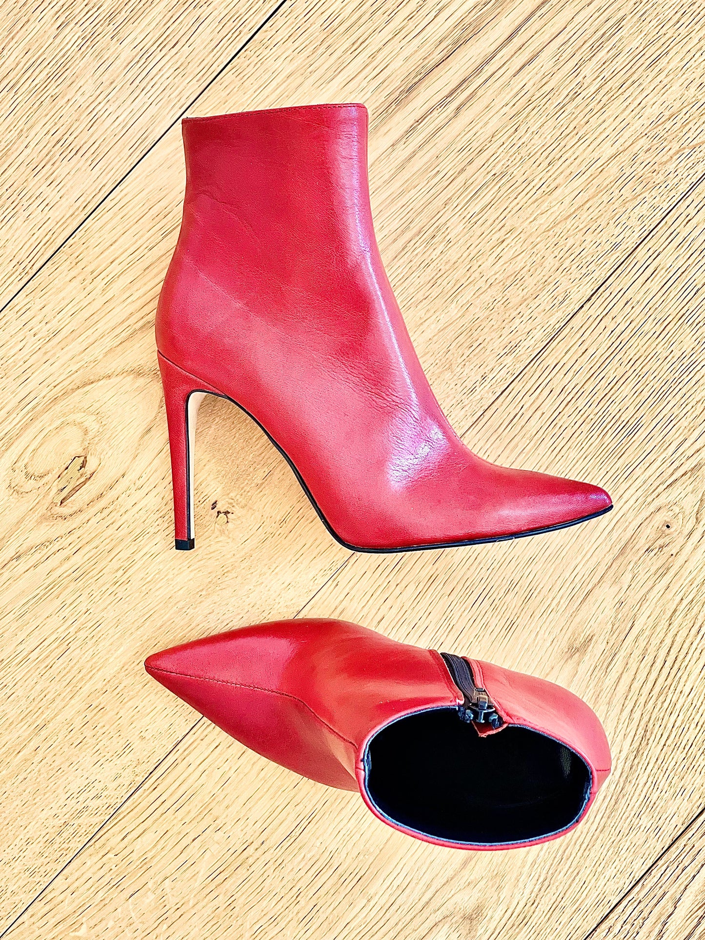 CUIR ROUGE DE NAISSANCE