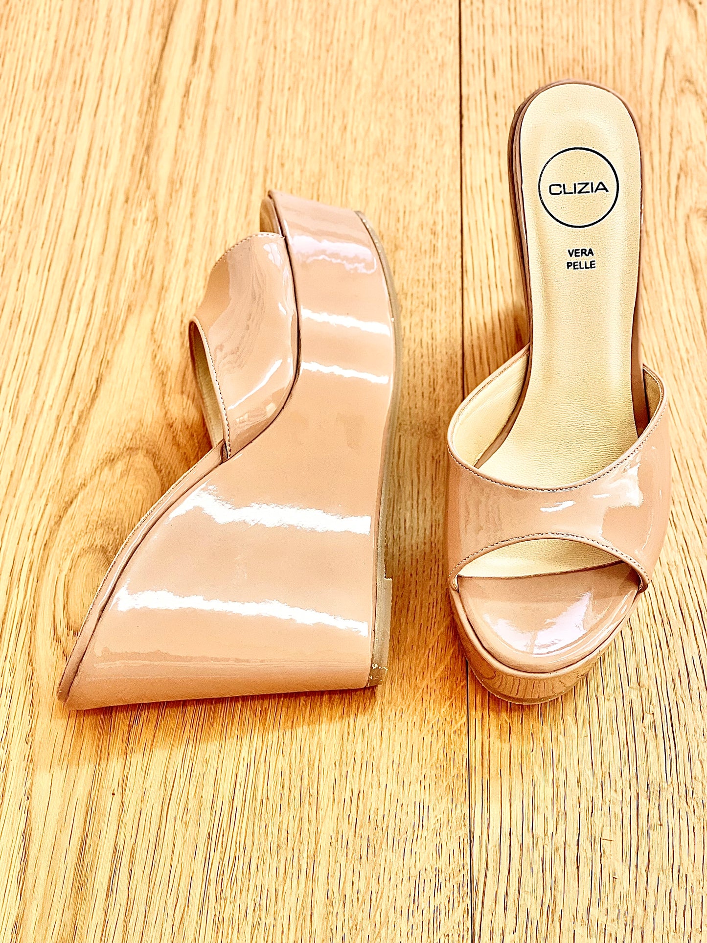 ALLISON NUDE PATENT LEATHER