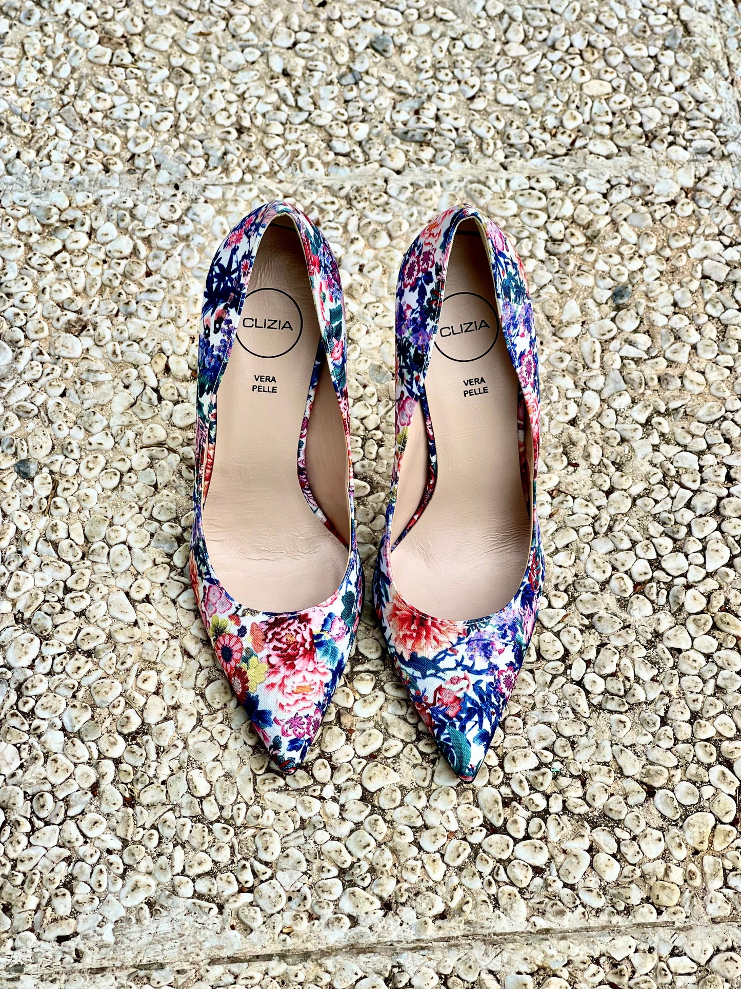 NOEUD FLEURS BLANCHES