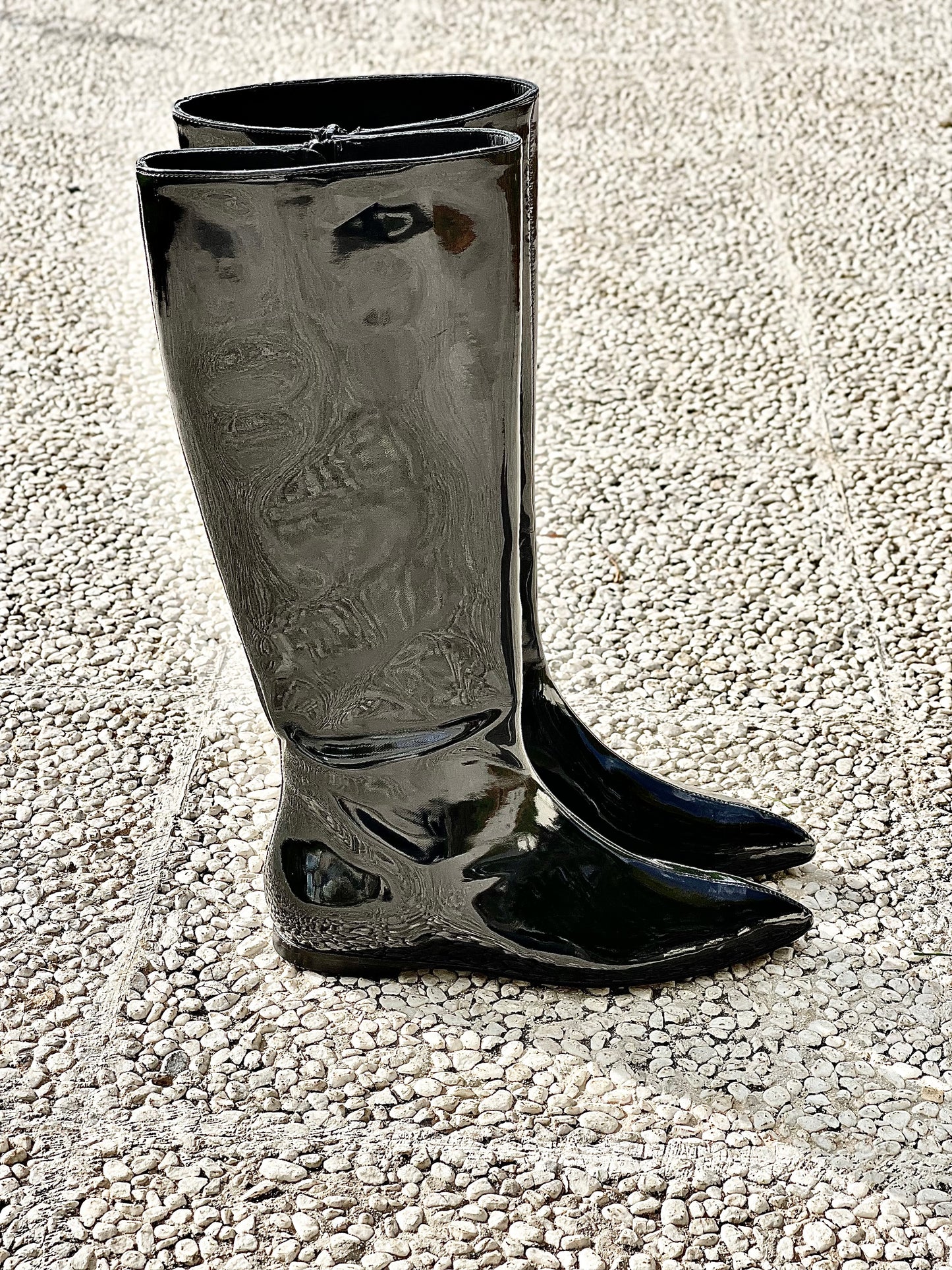 PETER NOIR CUIR VERNI