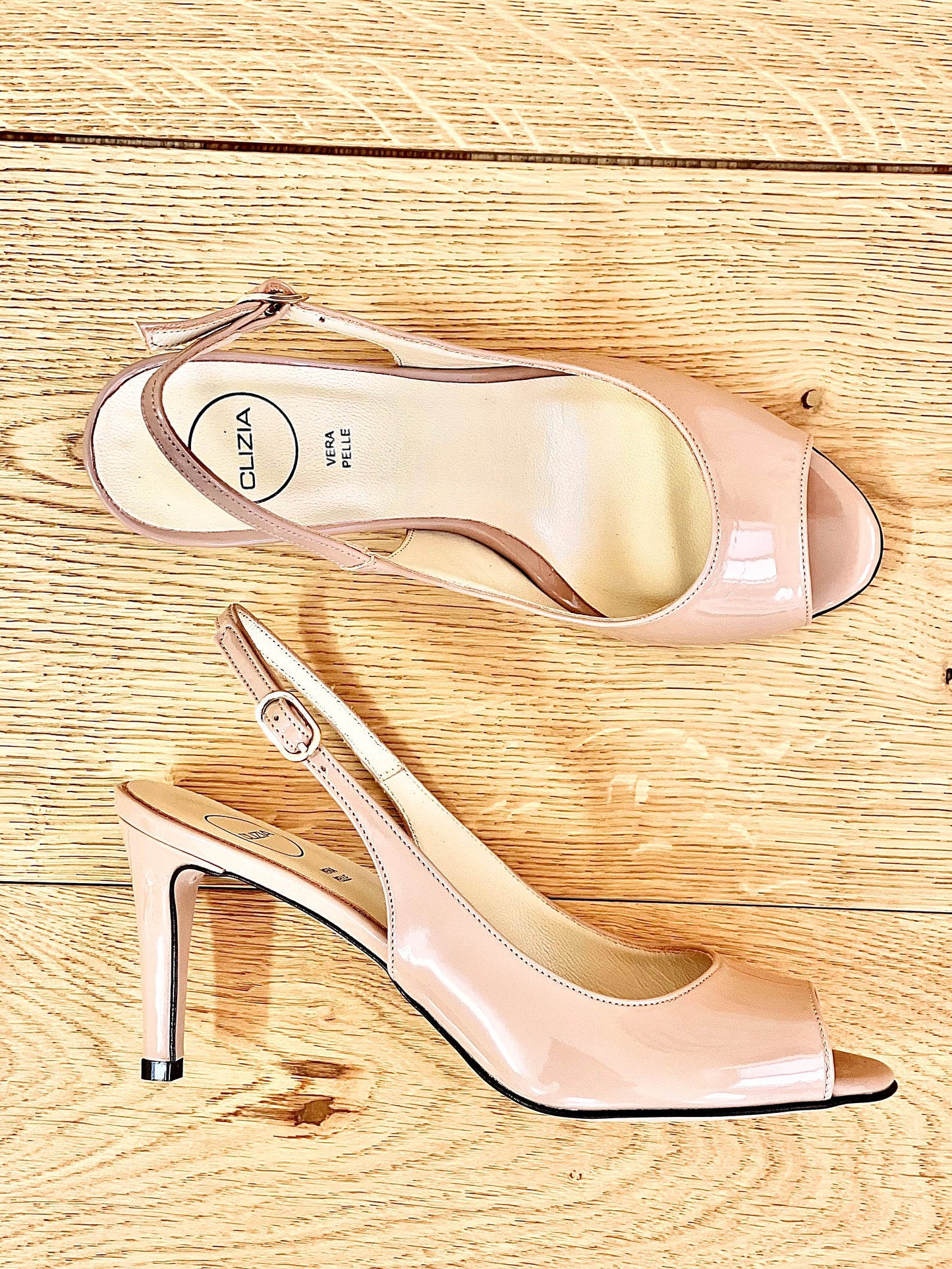 PATTY NUDE CUIR VERNI