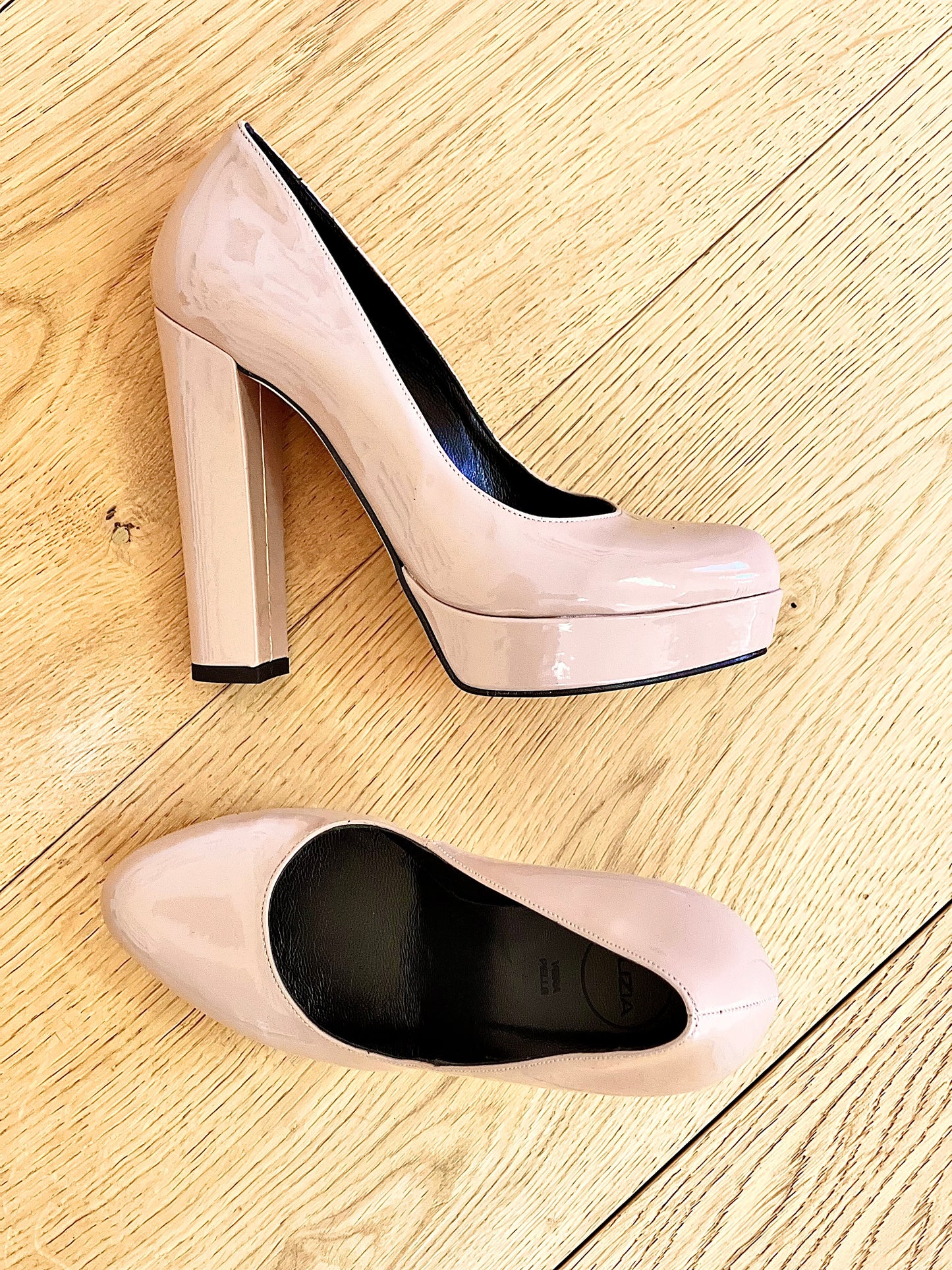 CANCUN NUDE PATENT LEATHER