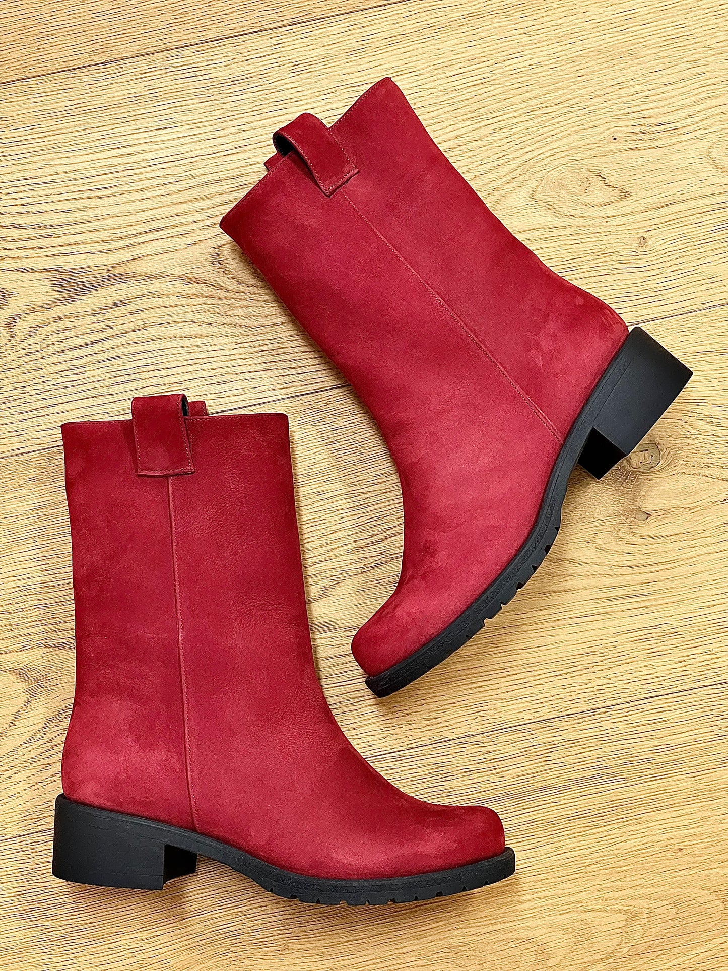 אטלנטה נבוק אדום