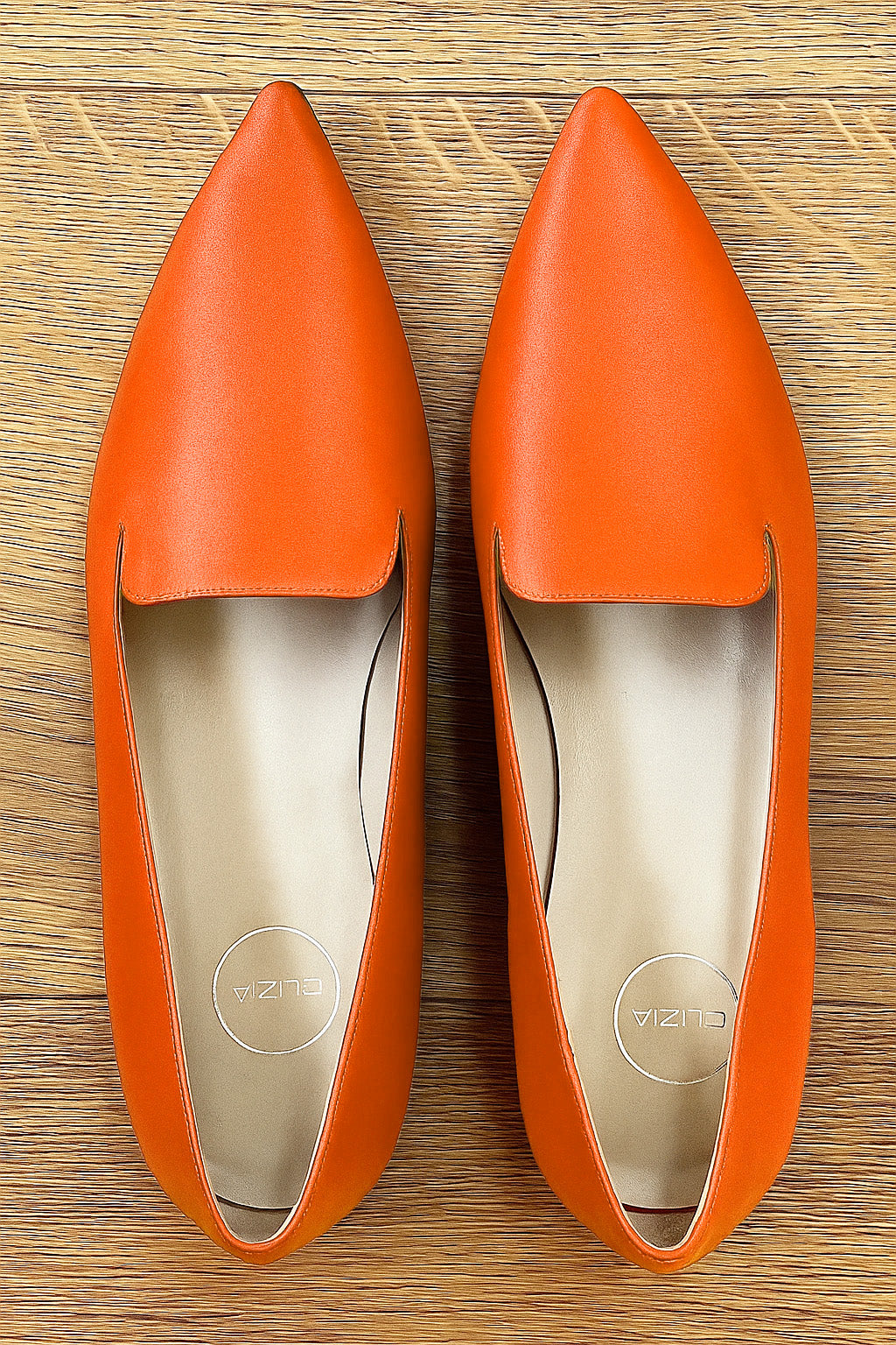 ג'וס פל, "העור הכתום"