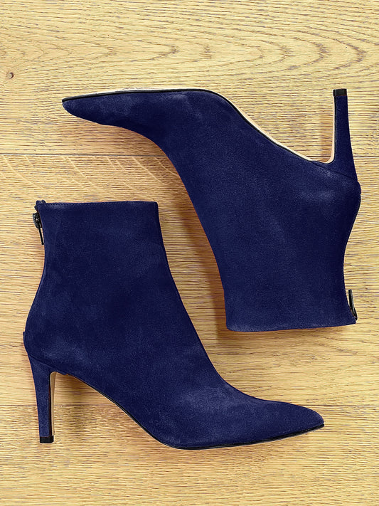 איריס זמש כחול