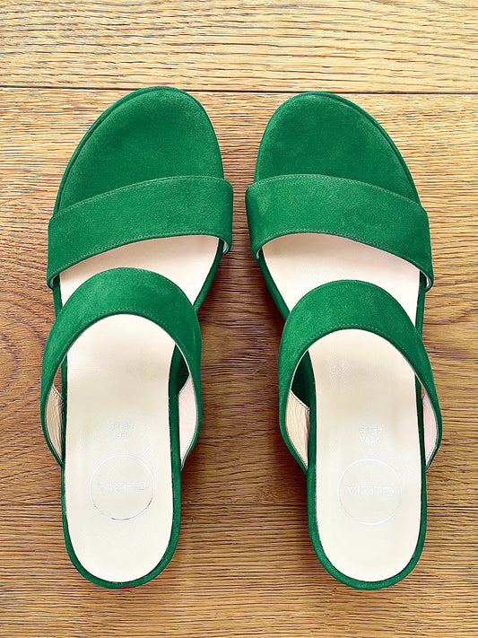 GROEN SUÈDE MEISJE