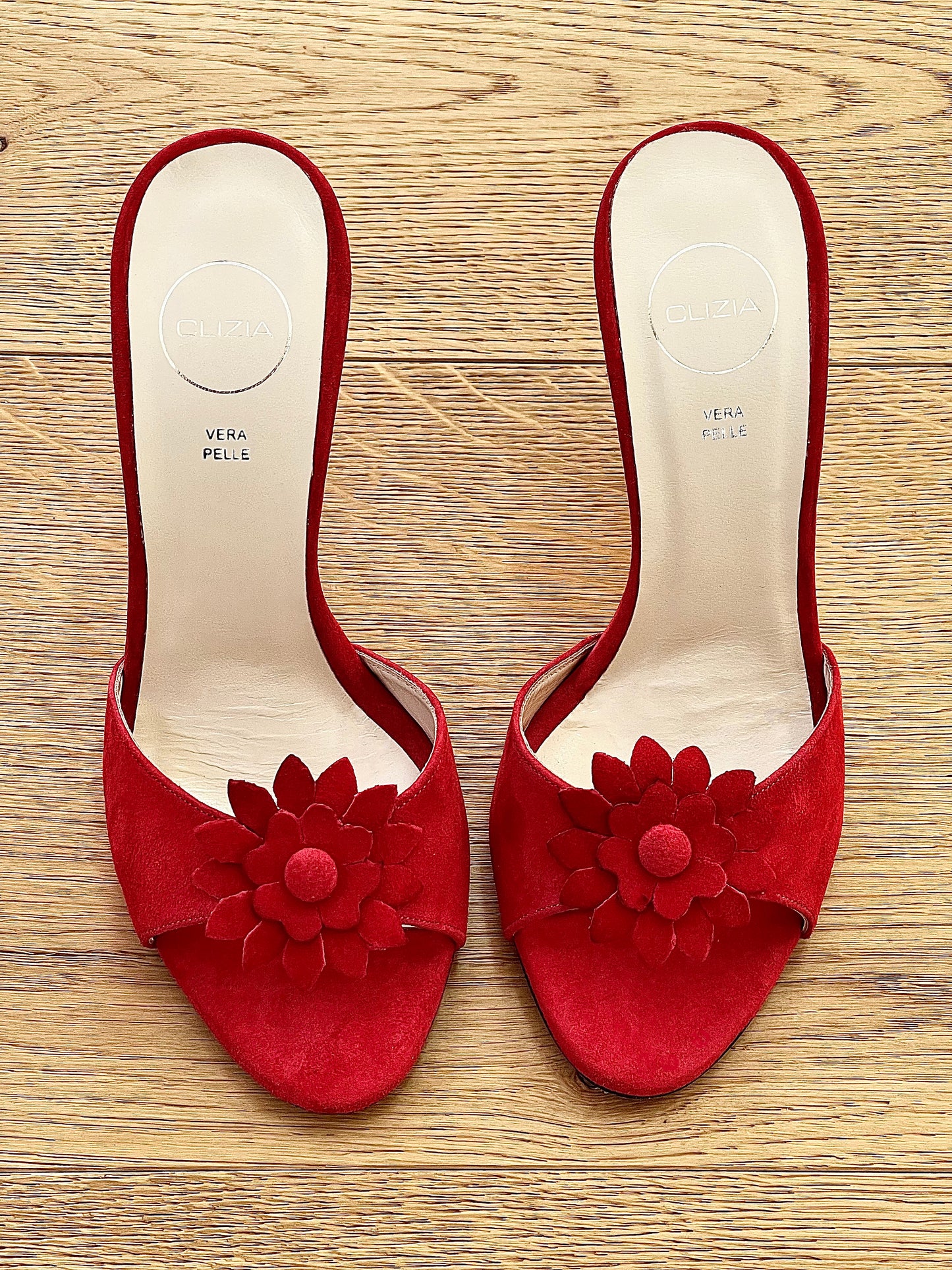 ZEER ROOD SUEDE