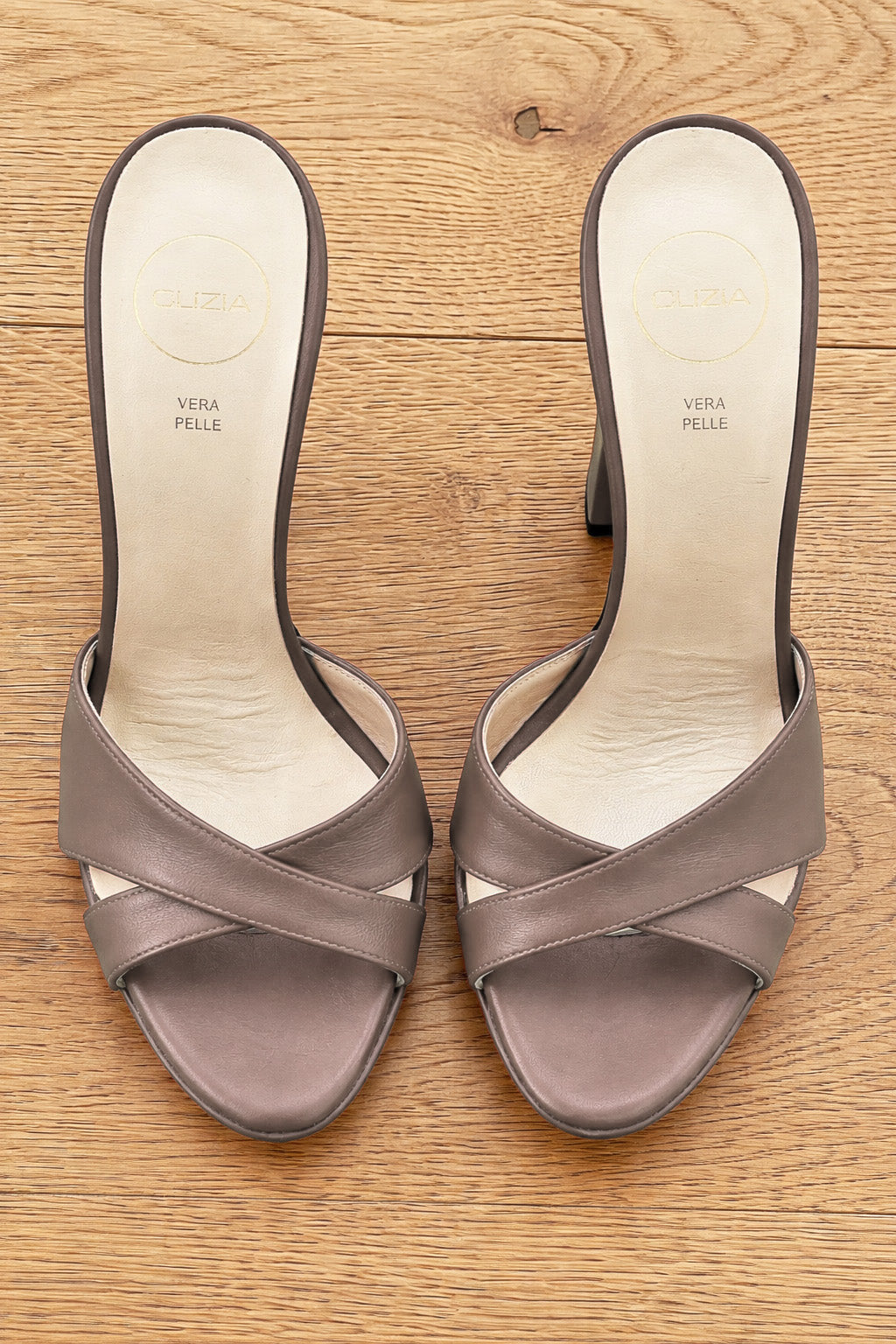 GAEL LEER IN DE KLEUR TORTORA