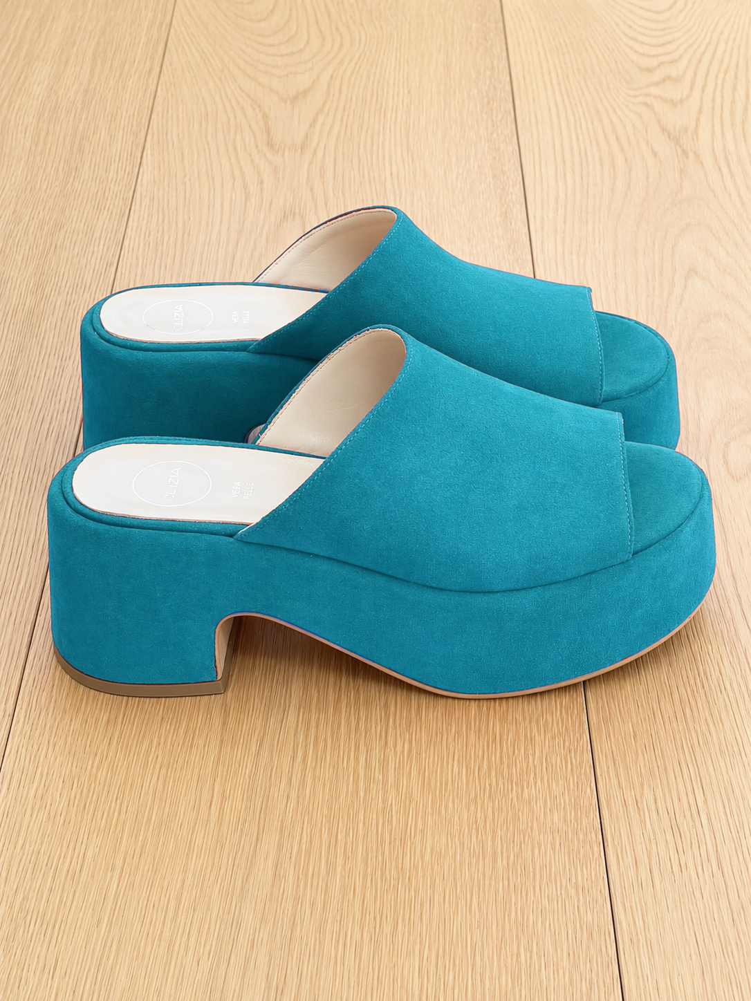 KOU BLAUW SUÈDE
