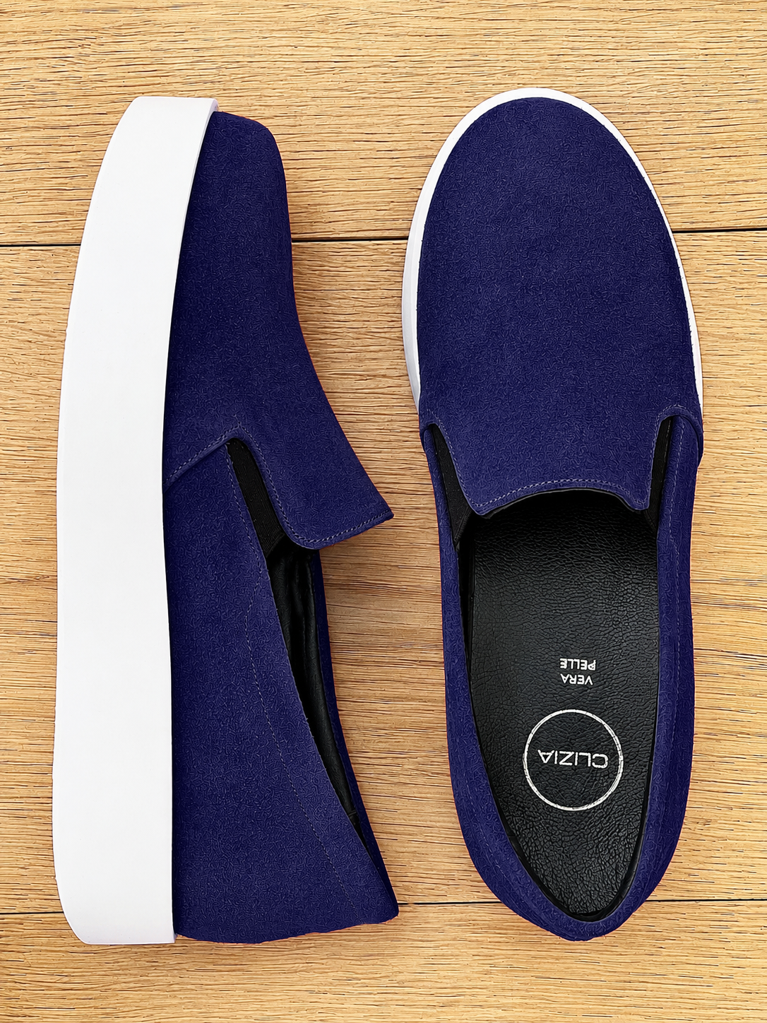 KIRI BLAUW SUÈDE