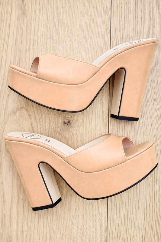 LIPSEY BEIGE LEER