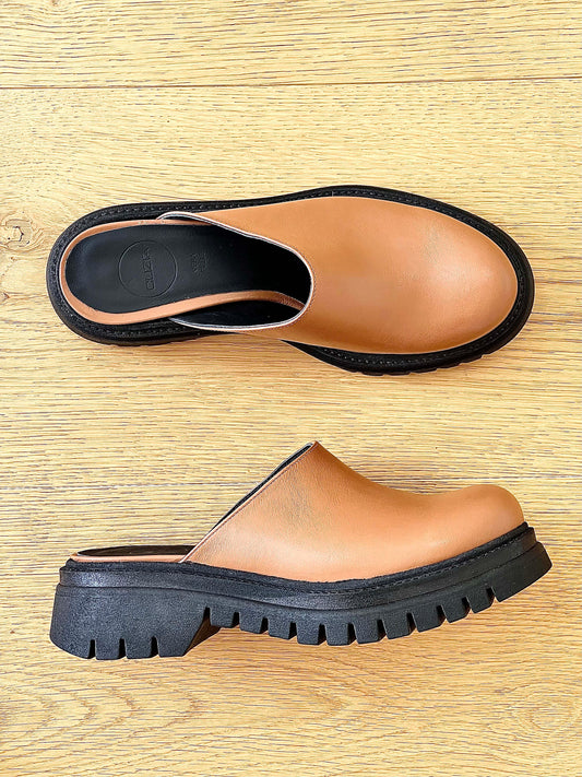 EXOTISCH COGNAC LEER