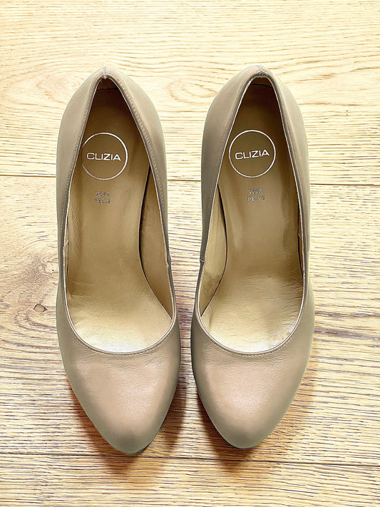 ZELFS BEIGE LEER