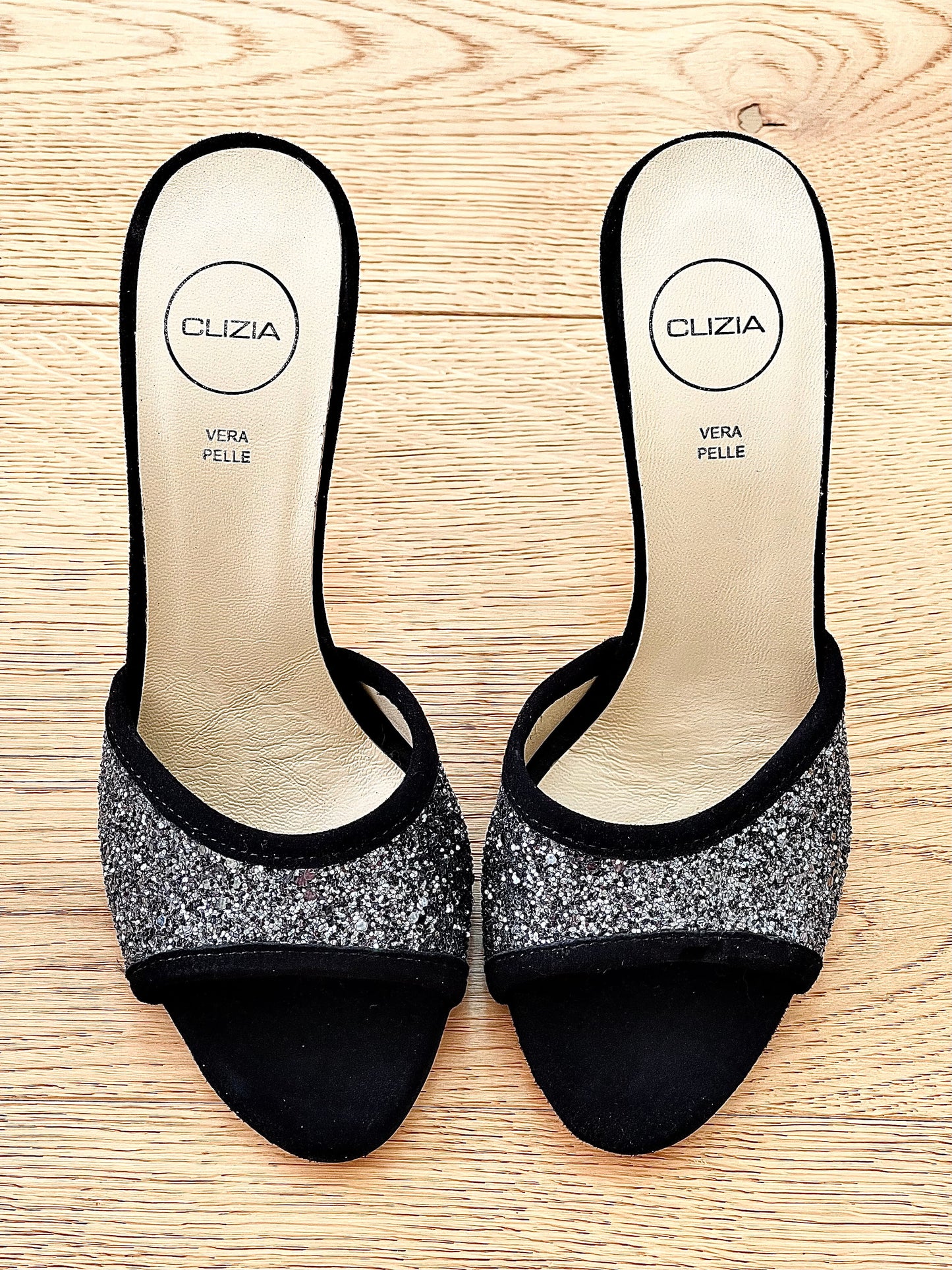 THEE GLITTER ANTRACIET