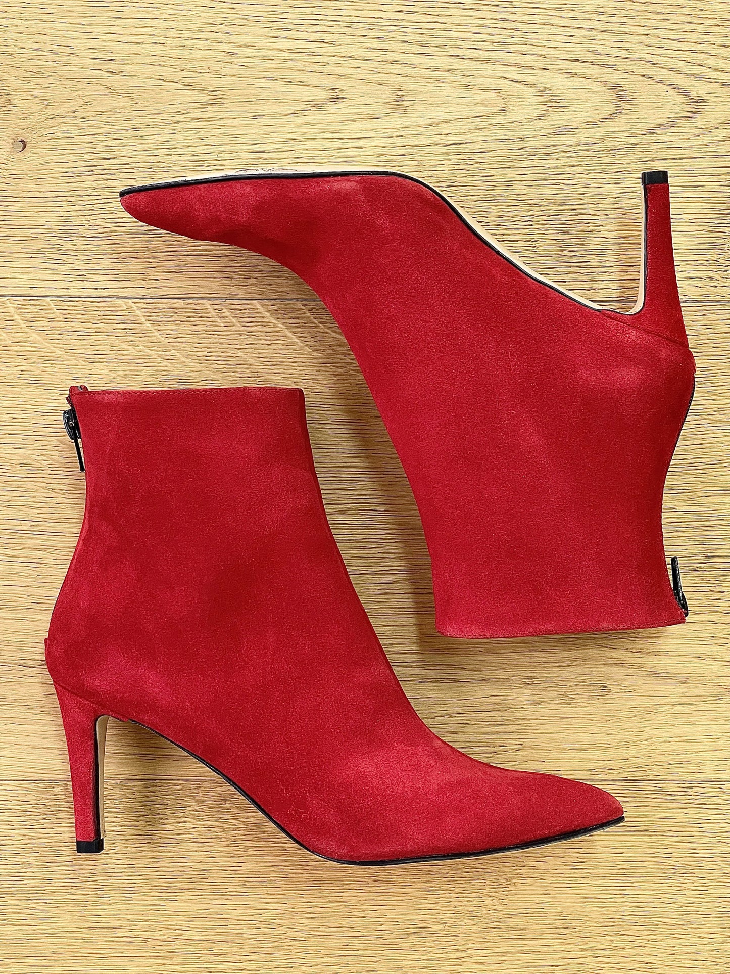 IRIS SUEDE ROOD
