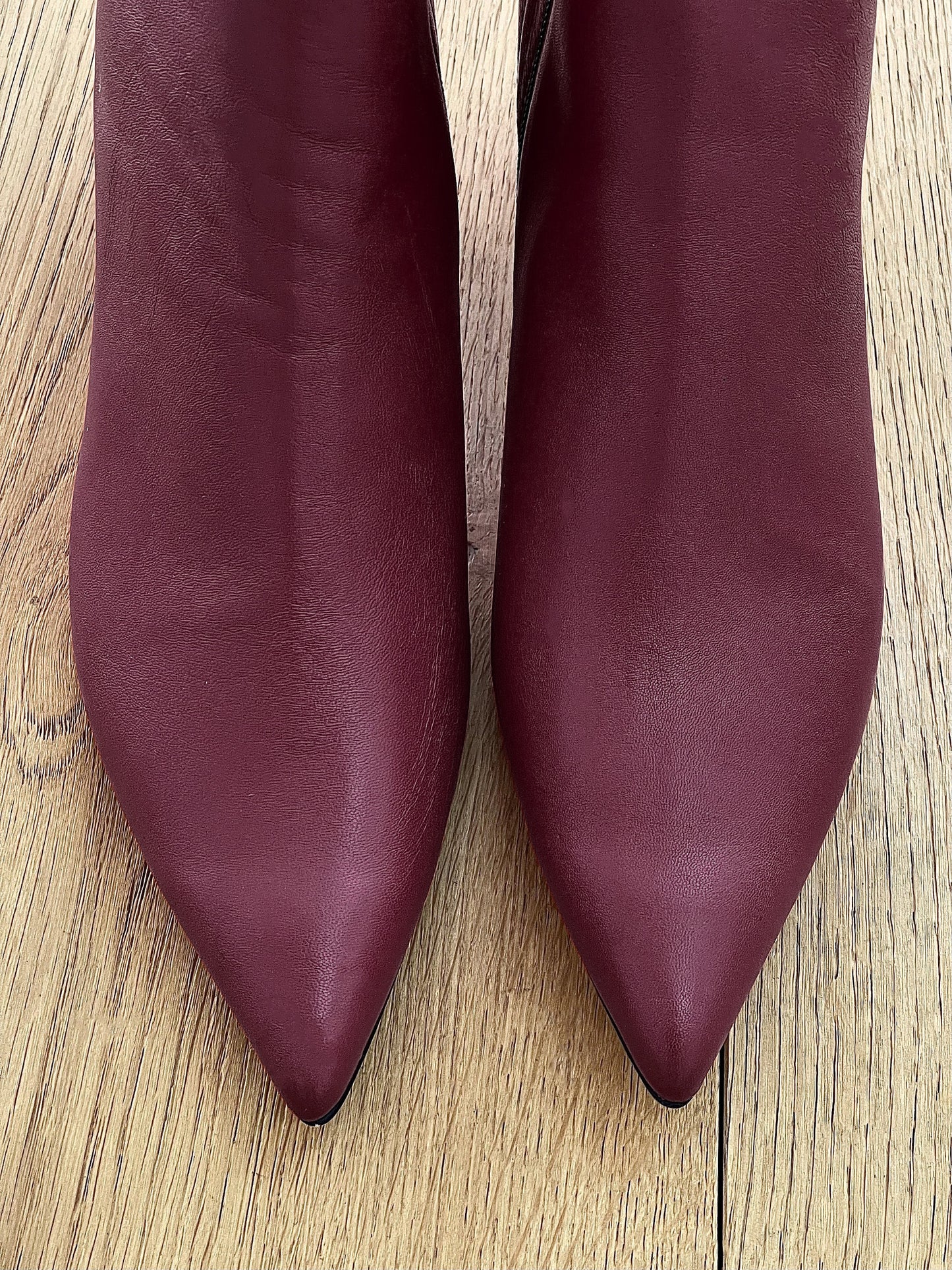 NIKKEL BORDEAUX LEER