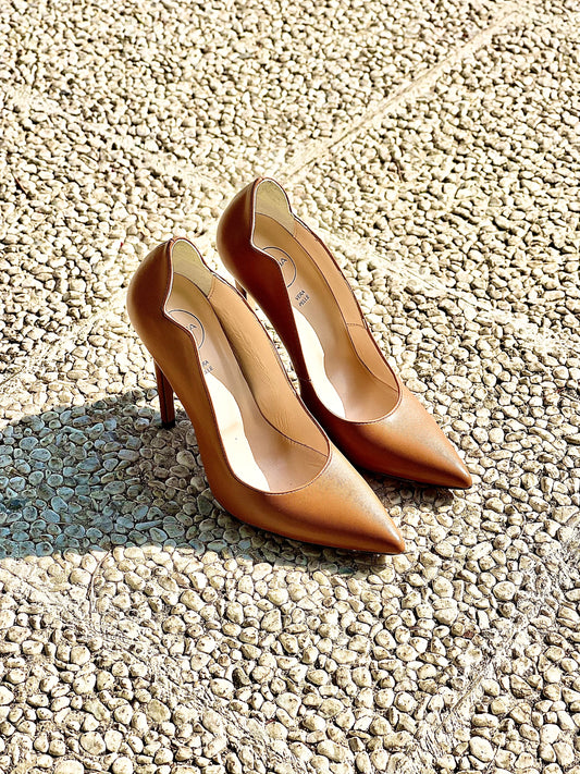 LOLA LEATHER