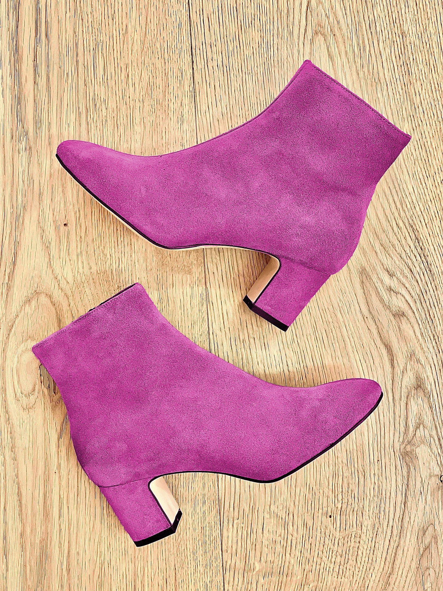 LUCAS SUÈDE FUCHSIA