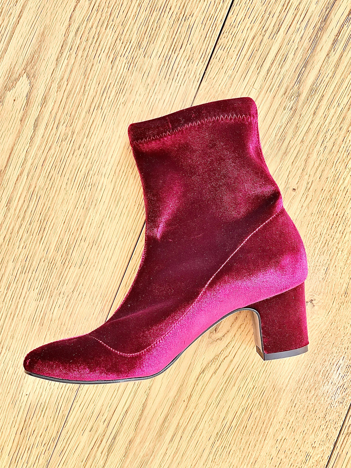 GENERATIE BORDEAUX FLUWEEL