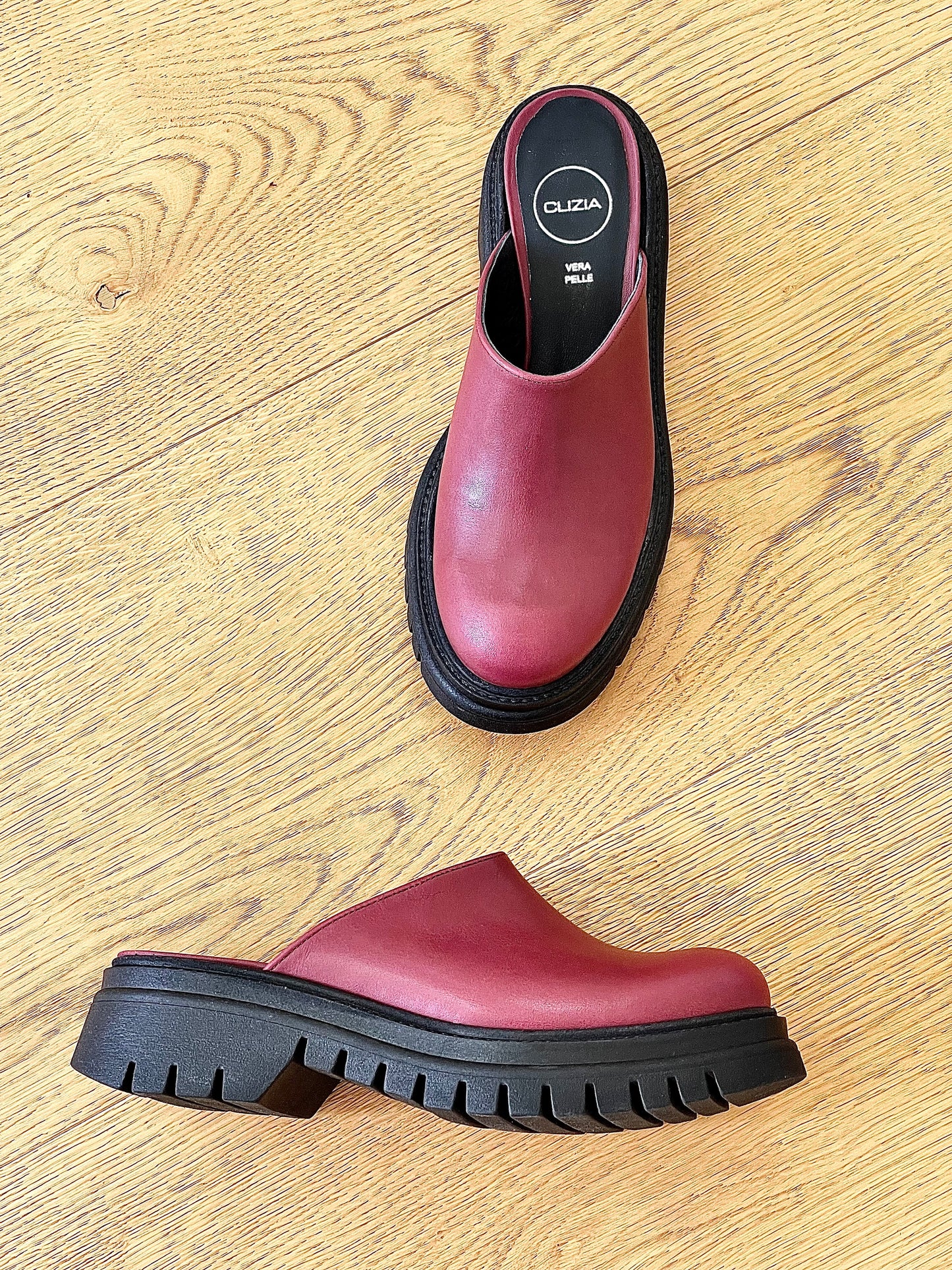 EXOTISCH BORDEAUXROOD LEER