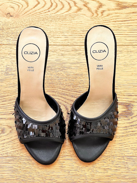 THEE ELEGANTIE ZWART