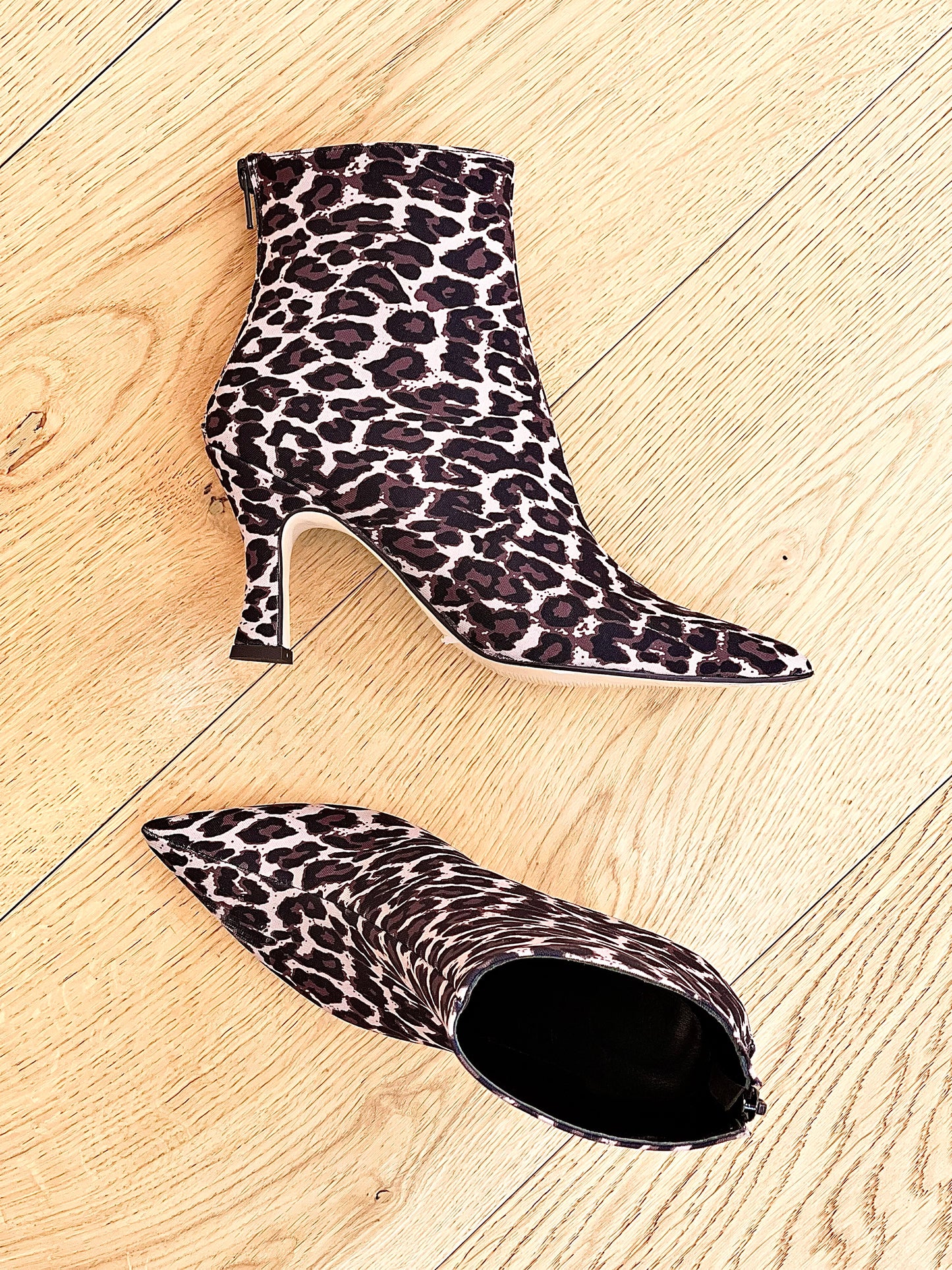 GEMACULEERDE LEUGENAAR