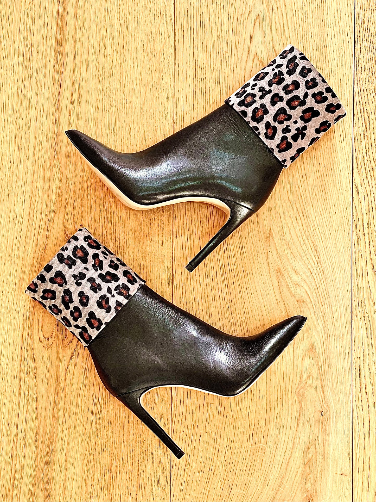 ZWART GEVLEKTE STOCKHOLM