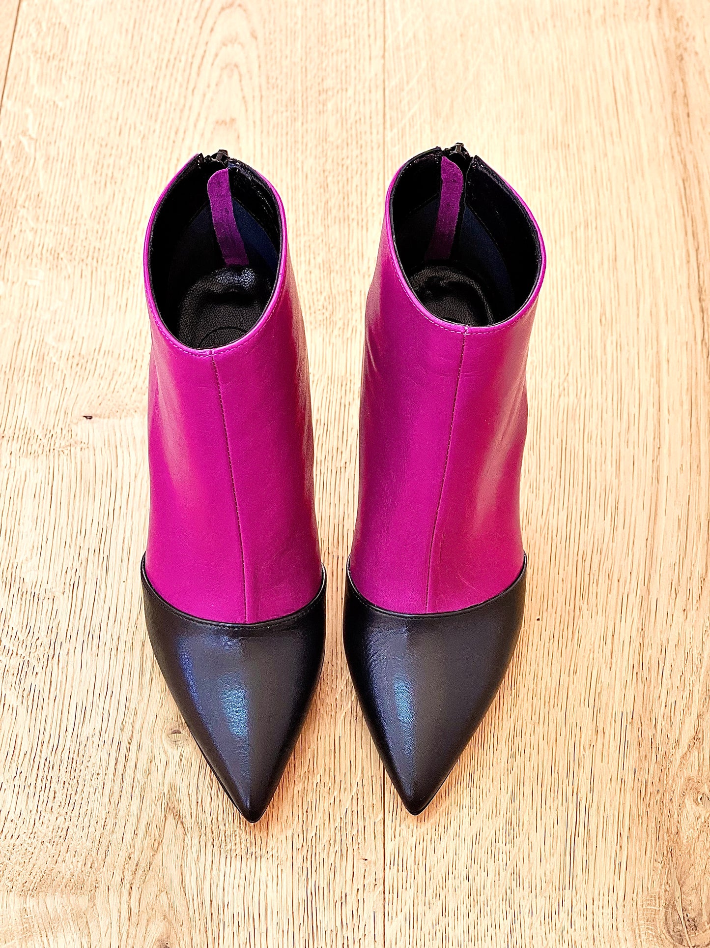 SHING LEER ZWART/FUCHSIA